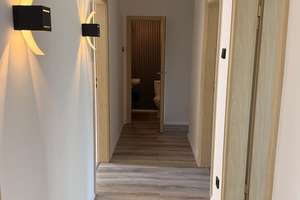 Exklusives Wohnen am Toelleturm - Charmante Dreizimmer-Dachgeschosswohnung mit EBK und Stellplatz – Obere Lichtenplatzer Str. 237, 42287 Barmen, Wuppertal – Vorschaubild 3
