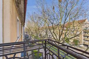 Stilvolle 4-Zimmer-Altbauwohnung mit zwei Balkonen, Aufzug und außergewöhnlichem Raumgefühl – Die vollständige Adresse der Immobilie erhältst du vom Anbieter., 76185 Weststadt, Karlsruhe – Vorschaubild 24