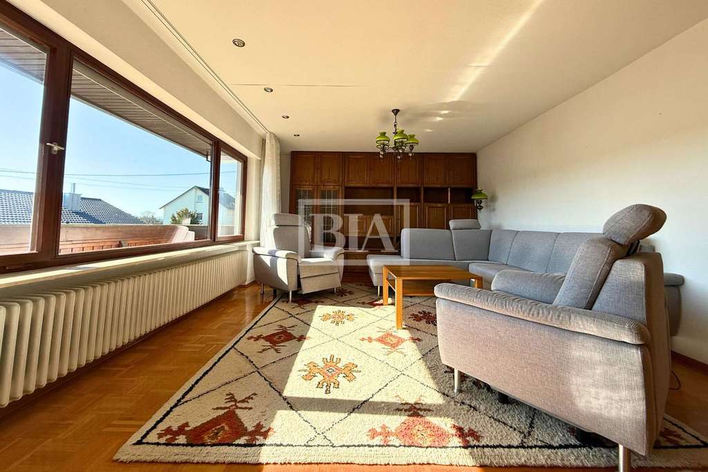 Immobilie in Schwaigern - Ein Zuhause für die ganze Familie inkl. Einliegerwohnung – mit Substanz, Weitblick und Potential - Bild 2