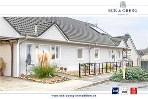 Ihr neues Zuhause in Itzehoe - gepflegte Doppelhaushälfte mit ausgebautem Dachboden – Die vollständige Adresse der Immobilie erhältst du vom Anbieter., 25524 Itzehoe – Vorschaubild 1