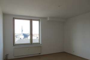 Schöne geräumige Wohnung mit Aufzug und Blick auf den Theaterplatz – Carolastraße  1, 9111 Zentrum, Chemnitz – Vorschaubild 10