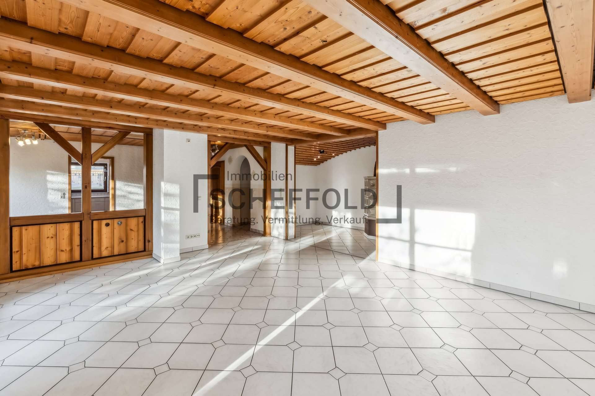 Immobilie in Rot an der Rot - Raumwunder! Die perfekte Alternative zum Einfamilienhaus in ruhiger Lage von Ellwangen - Bild 10