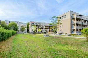 Neuwertiger Wohntraum mit großer Süd-Loggia, EBK und Tiefgarage  im begehrten Proviantbachviertel – Die vollständige Adresse der Immobilie erhältst du vom Anbieter., 86153 Am Schäfflerbach, Augsburg – Vorschaubild 15