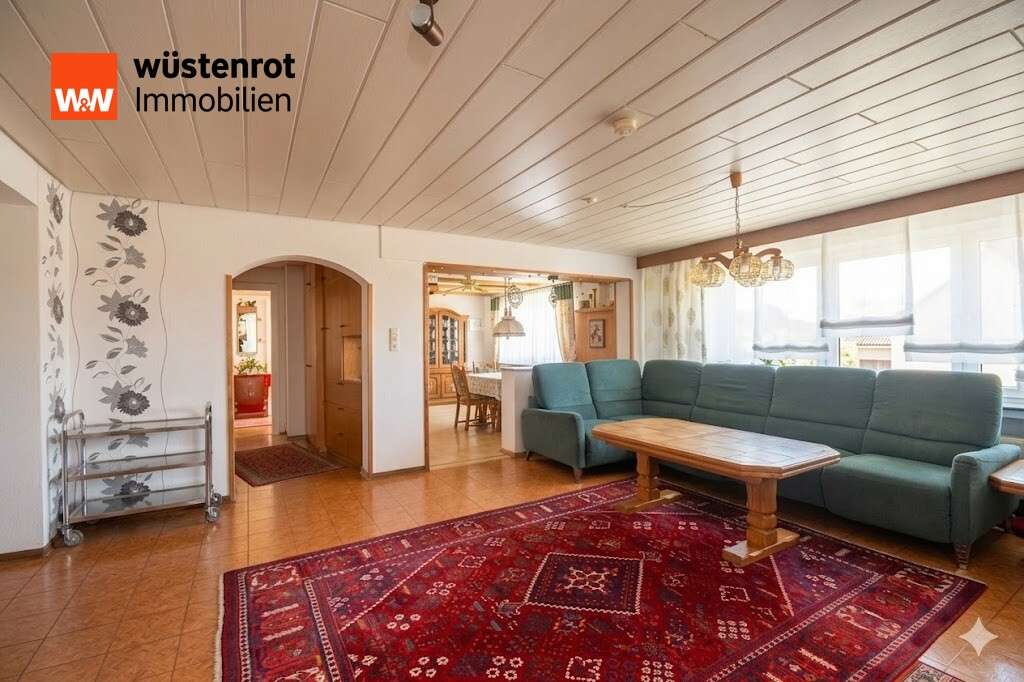 Immobilie in Neuhof - Zweifamilienhaus mit vielseitigem Wohnkonzept, Einliegerwohnung & gepflegtem Garten in Neuhof - Bild 5