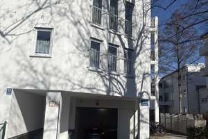 2-Zimmer Wohnung mit Terrasse und Garage in München - Berg am Laim