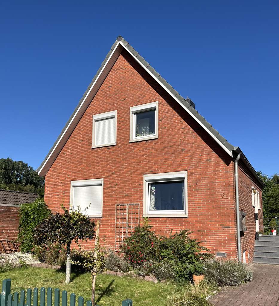 Gut gelegenes EFH + Wintergarten in Emden Borssum - Sackgassenlage