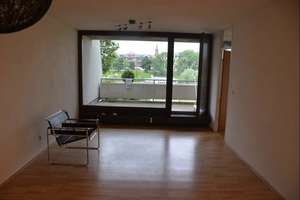 2-Zimmer-Terrassenwohnung mit direktem Neckarblick in Toplage Mannheim – Neckarpromenade 1, 68167 Neckarstadt-Ost/Wohlgelegen, Mannheim – Vorschaubild 2