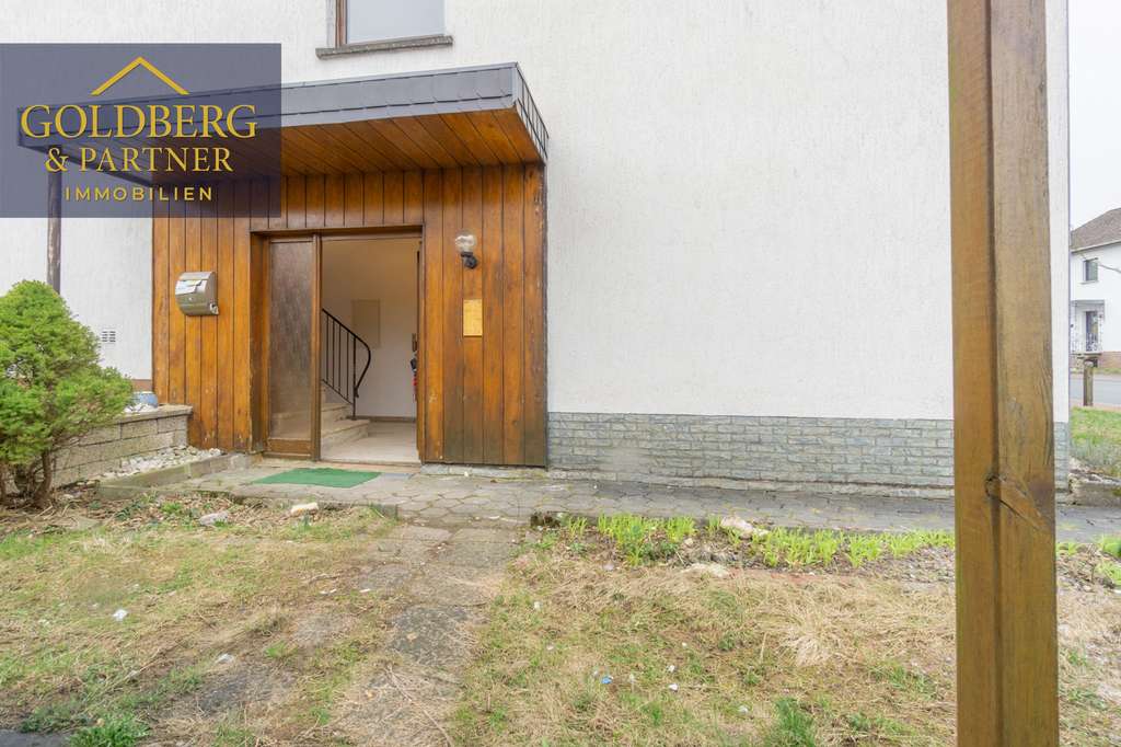 Immobilie in Burgwald - Modernisiertes Einfamilienhaus mit großem Garten, Balkon & viel Platz in ruhiger Lage von Burgwald
 - Bild 3