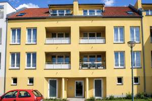 Charmante 1,5-Zimmer-Dachgeschosswohnung mit separatem Schlafzimmer und sonniger Terrasse – Lise-Meitner-Str.  11, 14480 Kirchsteigfeld, Potsdam – Vorschaubild 2