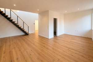 Direkt vom Eigentümer - Lebendiger Wohnraum: 3-Zimmer-Dachgeschosswohnung in Hannover – 30655 Groß-Buchholz, Hannover – Vorschaubild 13