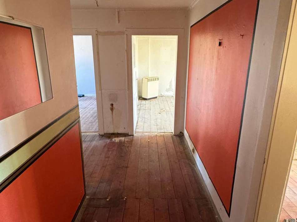 Wohnung rechts Flur