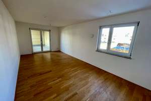 Moderne 3-Zimmer-Wohnung  mit zwei Balkonen und praktischem Lagerraum! – Marie-Schandri-Str. 12, 93055 Burgweinting-Harting, Regensburg – Vorschaubild 3