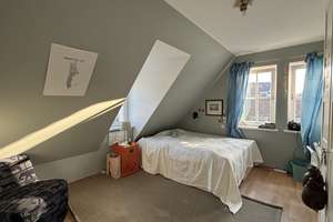 Geräumige lichtdurchflutete Villa mit hochwertiger Innenausstattung und großem Potenzial – Die vollständige Adresse der Immobilie erhältst du vom Anbieter., 40489 Kaiserswerth, Düsseldorf – Vorschaubild 19
