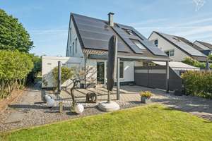 WOHNEN MIT CHARME UND FLAIR - Sonnige Doppelhaushälfte mit Solaranlage direkt am Naturschutzgebiet! – Die vollständige Adresse der Immobilie erhältst du vom Anbieter., 40885 Breitscheid, Ratingen – Vorschaubild 8