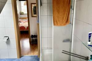 Schöne 2 Zimmer Dachgeschoßwohnung in Bonn, Friesdorf – 53175 Friesdorf, Bonn – Vorschaubild 9