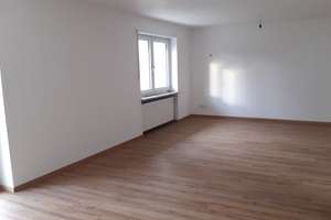 renovierte DHH - SÜD/Terrasse, 3 SZ+Dachgeschoß, Bad/WC/DU/Wanne + Gäste/WC, EGge in MARKT SCHWABEN – Am Postanger 22a, 85570 Markt Schwaben – Vorschaubild 4