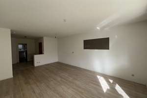 Gemütliche Erdgeschosswohnung mit Garten, Garage und Carport – Die vollständige Adresse der Immobilie erhältst du vom Anbieter., 88441 Mittelbiberach – Vorschaubild 4