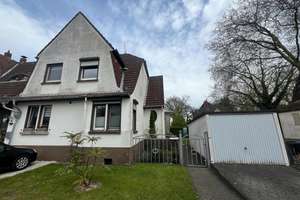 CHARMANTES REIHENENDHAUS MIT GARTEN UND GARAGE IM SCHIEVENVIERTEL IN GELSENKIRCHEN-ERLE! – Die vollständige Adresse der Immobilie erhältst du vom Anbieter., 45891 Erle, Gelsenkirchen – Vorschaubild 12