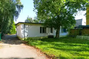 Attraktives Grundstück in Berlin-Pankow: Abbruchreifes Haus zur individuellen Neubebauung – Kerkowstraße 12C, 13125 Berlin – Vorschaubild 2