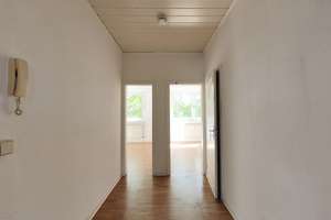 DREI ZIMMER im 1.OBERGESCHOSS – Krondorfer Straße 111, 6766 Bitterfeld-Wolfen – Vorschaubild 9