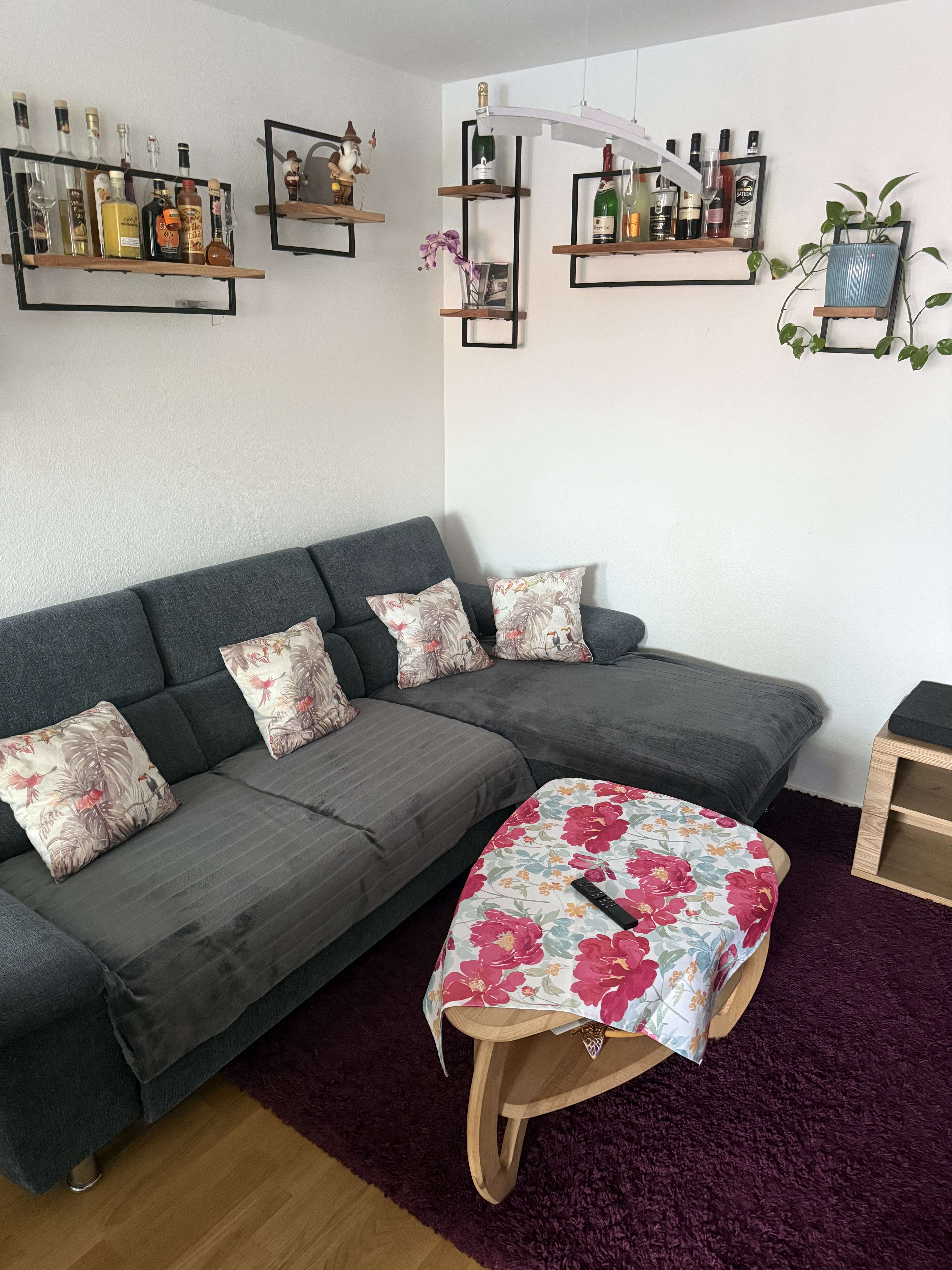 Immobilie in Erligheim - Ein Traum für Gartenliebhaber - Hochwertige 3 Zi.-EG Wohnung mit Nolte Einbauküche und tollem Garten - Bild 4