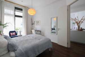 High-End! Stilvoll und Bezugsfrei: 3-Zi.-Etagenwohnung mit Balkon in urbaner Kiezlage – Berlin – Vorschaubild 17