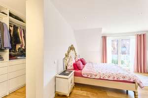 Understatement vereint mit luxuriösem Wohnen – Die vollständige Adresse der Immobilie erhältst du vom Anbieter., 86343 Königsbrunn – Vorschaubild 17