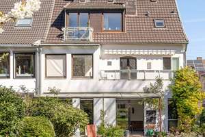 Wohnen mit allen Optionen in der Aachener Soers - 
Familienhaus mit über 240 m² Wfl. in grüner Oase – Purweider Weg 11, 52070 Laurensberg (Statistischer Bezirk), Aachen – Vorschaubild 2
