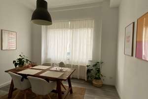 Wohnen mitten auf der Rü! - 2,5 Zimmer Wohnung mit Einbauküche – Franziskastraße 2-4, 45131 Rüttenscheid, Essen – Vorschaubild 3