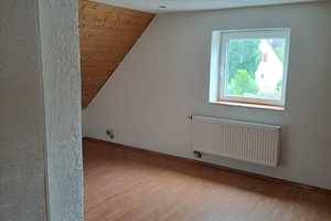 2-3 Mehrfamilienhaus in Woringen, renovierungsbedürftig, kurzfristig beziehbar – Unterallgäu (Kreis) – Vorschaubild 7