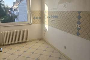Renovierte Wohnung mit neuem Duschbad und  Südbalkon u. Garage – Lore- Agnes Str. Ecke Bahnhofstr. 150, 47178 Vierlinden, Duisburg – Vorschaubild 6