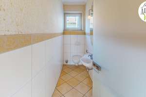 Großartig großzügig – beeindruckendes Einfamilienhaus in Memmingen – Die vollständige Adresse der Immobilie erhältst du vom Anbieter., 87700 Innenstadt, Memmingen – Vorschaubild 14