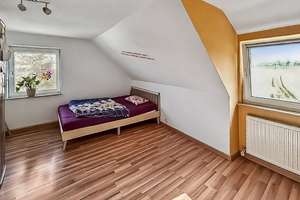 Traumhaus für Familien und Tierliebhaber – Großzügiges Ein- bzw. Zweifamilienhaus in Dürrwangen – Die vollständige Adresse der Immobilie erhältst du vom Anbieter., 91602 Dürrwangen – Vorschaubild 12