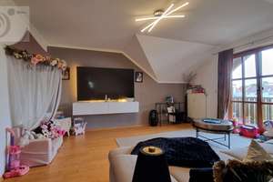 Singleparadies nähe AUDI! Gemütliche DG-Wohnung bietet  Zuflucht vom Alltagsstress