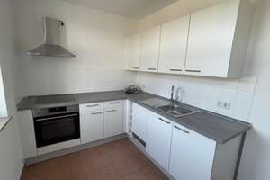 Charmante 3-Zimmer-Maisonette mit EBK & Gäste-WC im Dachgeschoss – Kaßberg mit Aufzug