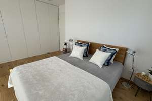 Neuwertige möblierte sonnige 3-Zi-Wohnung 1.OG 2 Balkone Süd & West in Obermenzing – Privatverkauf – Sterrhubenweg 14, 81247 Obermenzing, München – Vorschaubild 15