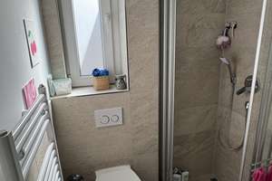 Charmante 3-Zimmer Dachgeschosswohnung in Stuttgart-Süd – Die vollständige Adresse der Immobilie erhältst du vom Anbieter., 70199 Heslach, Stuttgart – Vorschaubild 9