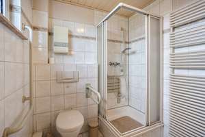 Property thumbnail 13