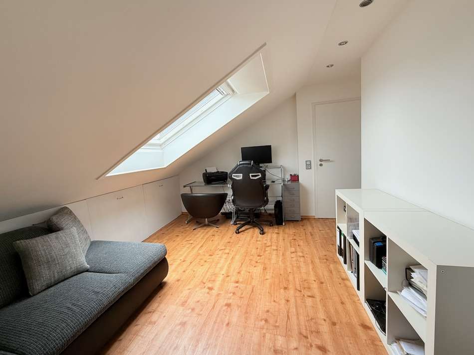 Büro / Kinderzimmer