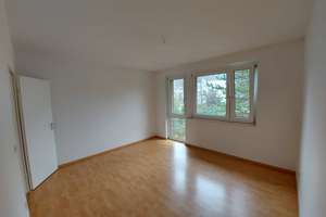 Wohnen mit Charakter: 3-Zimmer-Wohnung in Düsseldorf Ludenberg direkt  am Grafenberger Wald  – Bismarckweg 8, 40629 Ludenberg, Düsseldorf – Vorschaubild 3