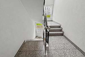 Wohnen in Bestlage: Exklusive 4-Zimmer-Wohnung in Wuppertal-Katernberg mit Balkon und Garage – Die vollständige Adresse der Immobilie erhältst du vom Anbieter., 42113 Uellendahl-Katernberg, Wuppertal – Vorschaubild 2