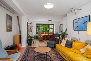 Bremen - Kirchhuchting | Charmantes Zuhause mit Einliegerwohnung, großem Garten und Privatsphäre – Die vollständige Adresse der Immobilie erhältst du vom Anbieter., 28259 Kirchhuchting, Bremen – Vorschaubild 8