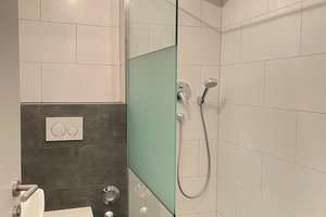 Helle, modernisierte 2-Zimmer-Wohnung mit Balkon in zentraler Lage von Köln-Nippes – Neusser Straße 170, 50733 Nippes (Ortsteil), Köln – Vorschaubild 6