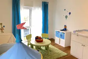 Stilvoll & Modern: Exklusive Doppelhaushälfte in Bestlage von Bad Bramstedt mit unverbaubarem Blick – An der Osterau 22b, 24576 Segeberg (Kreis) – Vorschaubild 18