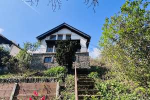 Viel Platz für Ideen: Großzügiges Einfamilienhaus mit idyllischem Garten für F – Die vollständige Adresse der Immobilie erhältst du vom Anbieter., 53424 Remagen – Vorschaubild 19