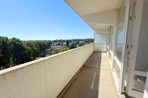**OF - Stadtzentrum mit herrlichem Fernblick**
Großzügige 3-Zimmer-ETW mit Balkon und TG-Stellplatz – 63067 Ledermuseum, Offenbach am Main – Vorschaubild 5