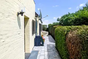 PAKET: Haus + 2 separate Wohnungen! 
• Stilvolles Wohnen in einmaliger Exklusivlage • – Düren (Kreis) – Vorschaubild 32