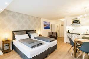 Möbliertes City-Apartment /  modernisiert / bezugsfertig / Düsseldorf-Zentrum – 40211 Stadtmitte, Düsseldorf – Vorschaubild 7