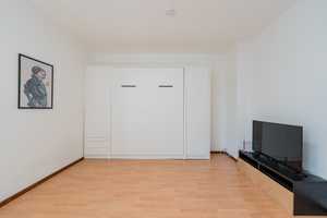 Studio apartment in a trendy neighborhood! – Berlin – Vorschaubild 5