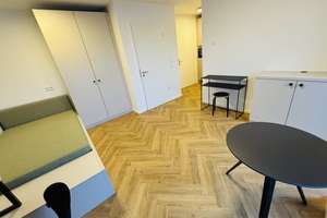 Möblierte Wohnung mit Balkon und EBK!!!!